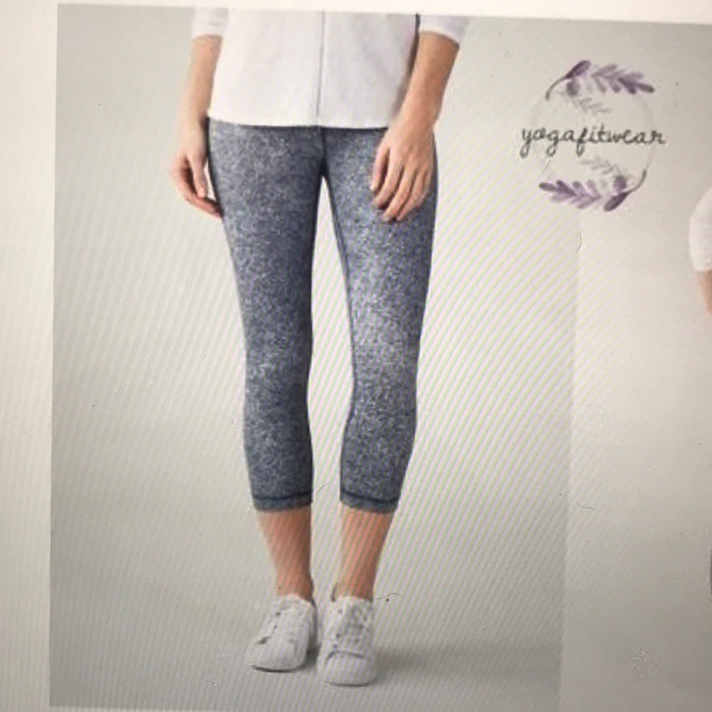 Lululemon Luxtreme Capris-High Rise - Picture 6 of 6